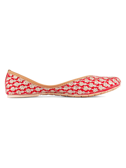 DESI COLOUR Women Red Embellished Mojaris