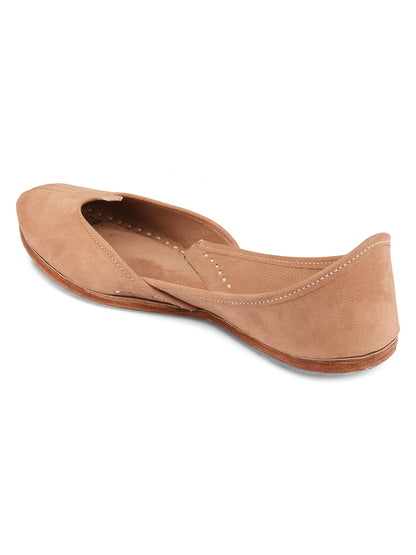 DESI COLOUR Women Nude-Coloured Solid Leather Mojaris