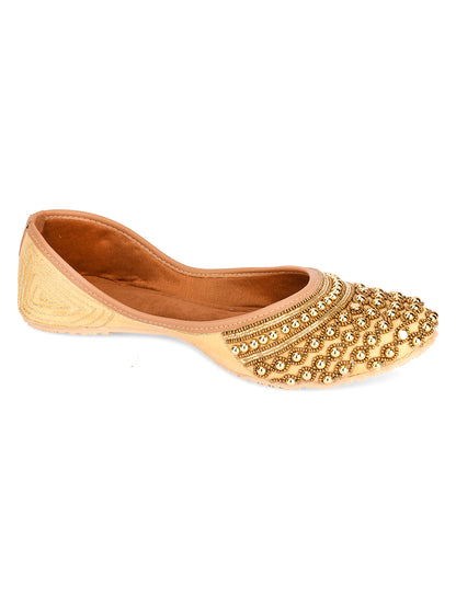 DESI COLOUR Women Gold-Toned Embellished Mojaris