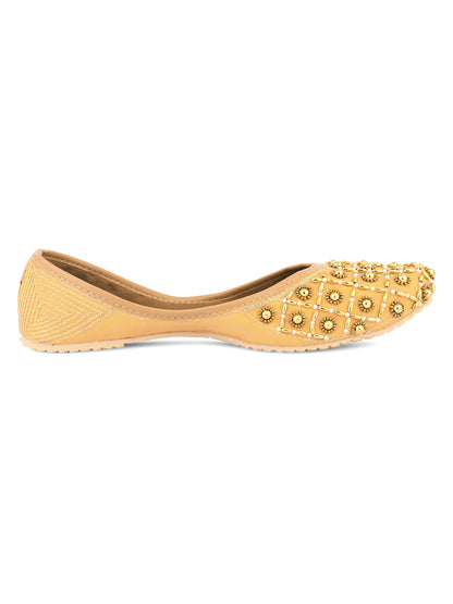 DESI COLOUR Women Gold-Toned Embellished Mojaris