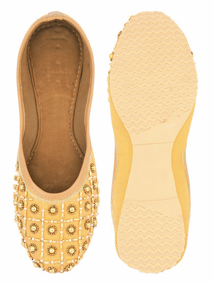 DESI COLOUR Women Gold-Toned Embellished Mojaris