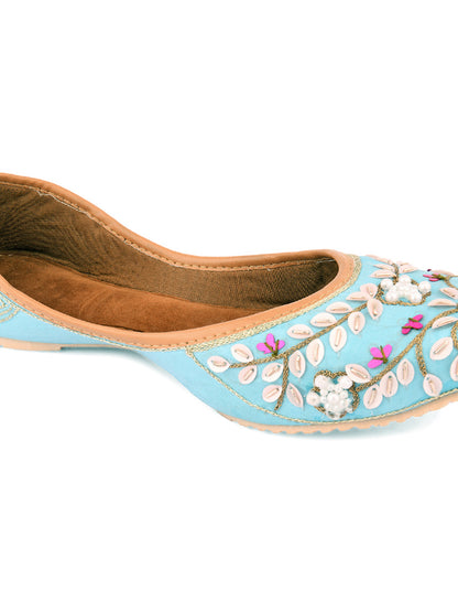 DESI COLOUR Women Turquoise Blue Embellished Mojaris