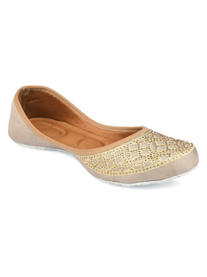 DESI COLOUR Women Gold Toned Handcrafted Ethnic Embellished Leather Mojaris Flats