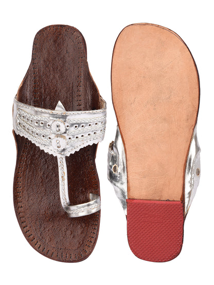 DESI COLOUR Women Off-White Embellished Ethnic Mojaris Flats