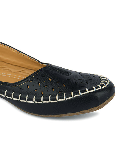 DESI COLOUR Women Black Ballerinas Flats