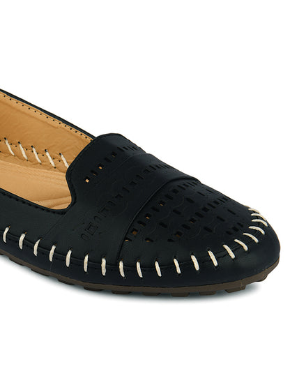 DESI COLOUR Women Black Ballerinas with Laser Cuts Flats