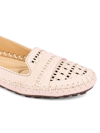 DESI COLOUR Women Pink Ballerinas with Laser Cuts Flats