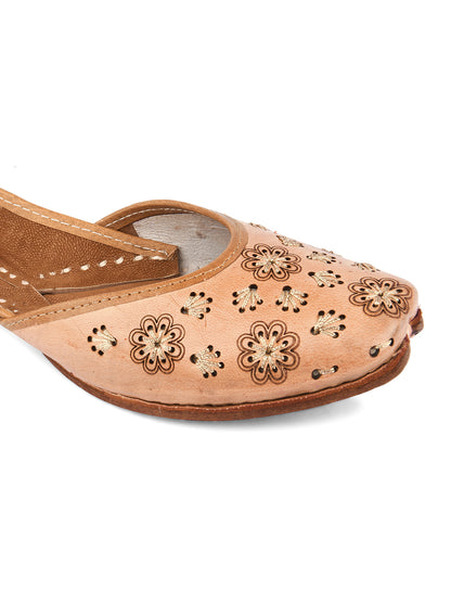 DESI COLOUR Women Nude-Coloured Textured Leather Ethnic Mojaris with Laser Cuts Flats