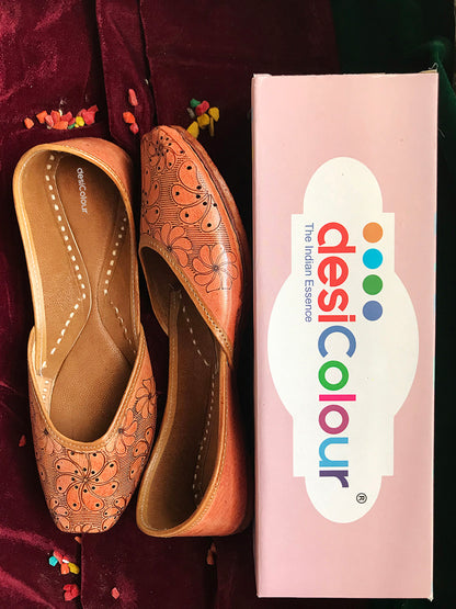 DESI COLOUR Women Peach-Coloured Printed Leather Ethnic Mojaris Flats