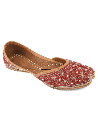 DESI COLOUR Women Tan Brown Ethnic Mojaris with Laser Cuts