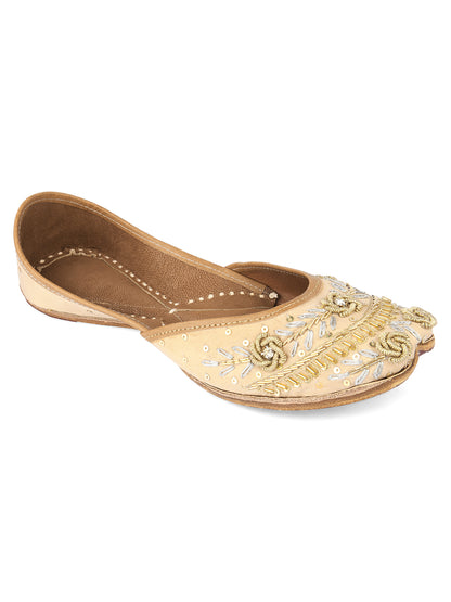 DESI COLOUR Women Tan Textured Leather Ethnic Mojaris with Laser Cuts Flats