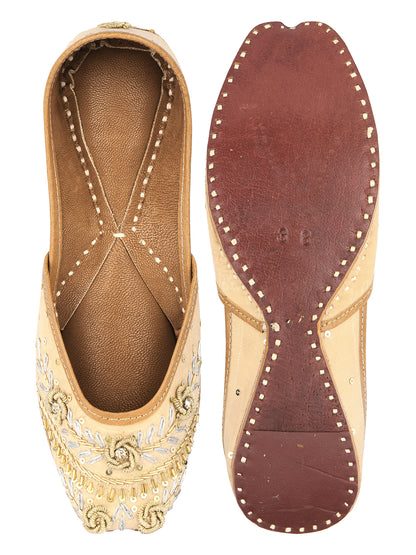 DESI COLOUR Women Tan Brown Ethnic Mojaris with Laser Cuts