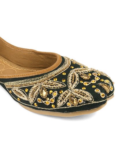 DESI COLOUR Women Gold-Toned Ethnic Mojaris Flats