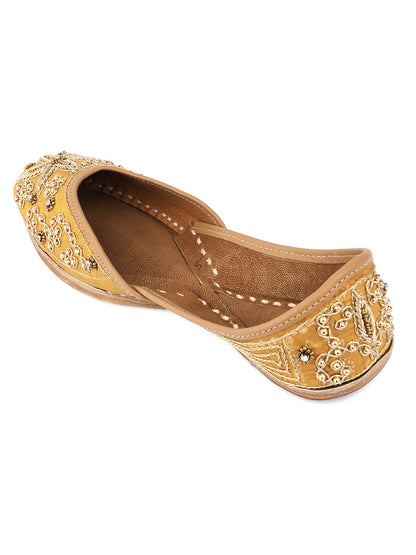 DESI COLOUR Women Gold-Toned Ethnic Mojaris Flats