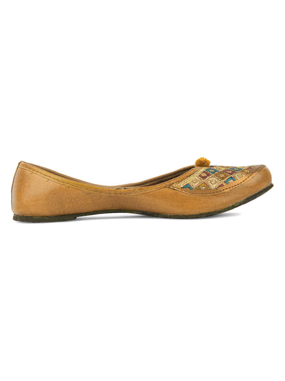 DESI COLOUR Women Gold-Toned Embellished Ethnic Mojaris Flats