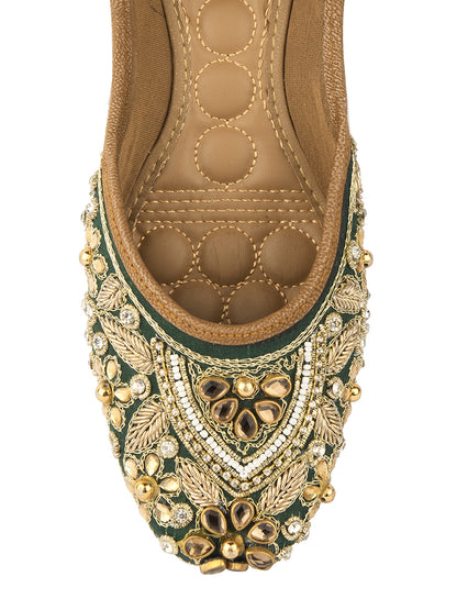 DESI COLOUR Women Gold-Toned Ethnic Mojaris Flats