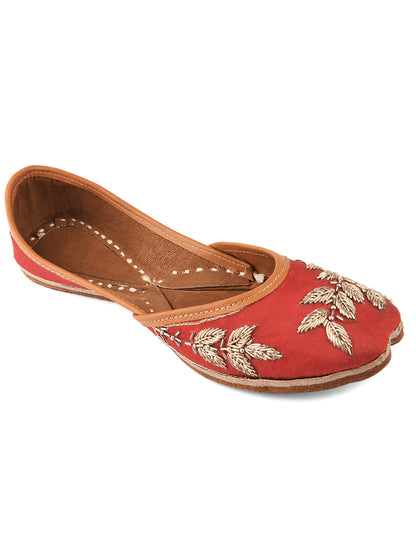 DESI COLOUR Women Maroon Embellished Leather Ethnic Mojaris Flats