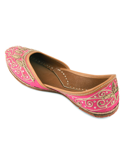 DESI COLOUR Women Pink Embellished Leather Ethnic Mojaris Flats