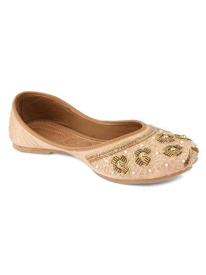 DESI COLOUR Women Peach-Coloured  Gold-Toned Embellished Ethnic Mojaris Flats