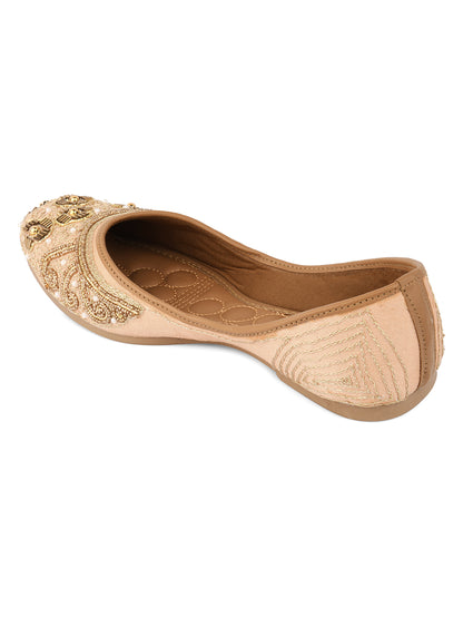 DESI COLOUR Women Peach-Coloured  Gold-Toned Embellished Ethnic Mojaris Flats