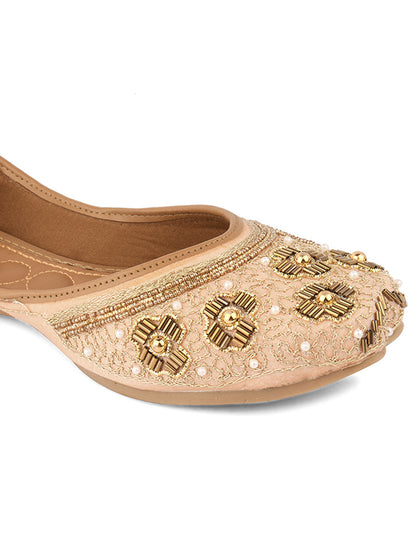 DESI COLOUR Women Peach-Coloured  Gold-Toned Embellished Ethnic Mojaris Flats