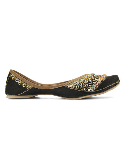 DESI COLOUR Women Black Embellished Leather Ethnic Mojaris Flats