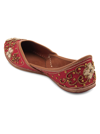 DESI COLOUR Women Red Embellished Leather Ethnic Mojaris Flats