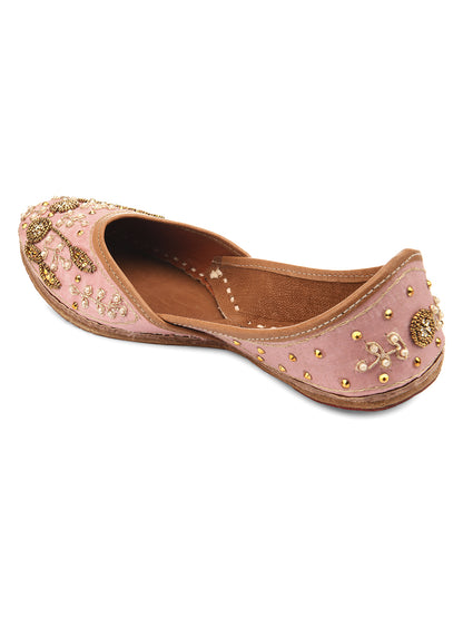 DESI COLOUR Women Yellow  Gold-Toned Embellished Leather Ethnic Mojaris Flats