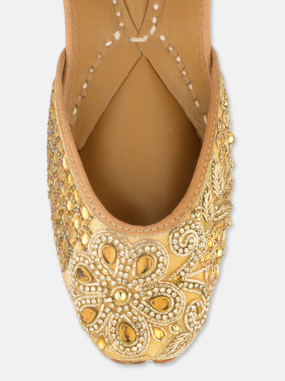 DESI COLOUR Women Gold-Toned Embellished Leather Ethnic Mojaris Flats