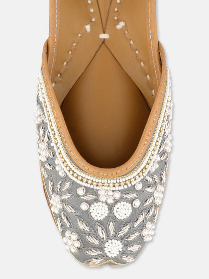 DESI COLOUR Women Grey Embellished Leather Ethnic Mojaris Flats