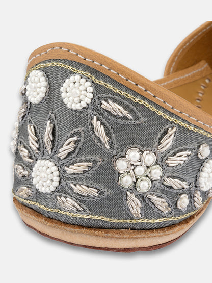 DESI COLOUR Women Grey Embellished Leather Ethnic Mojaris Flats