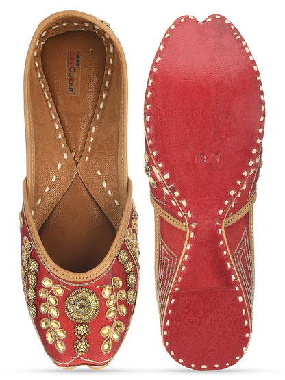 DESI COLOUR Women Maroon Ethnic Mojaris Flats