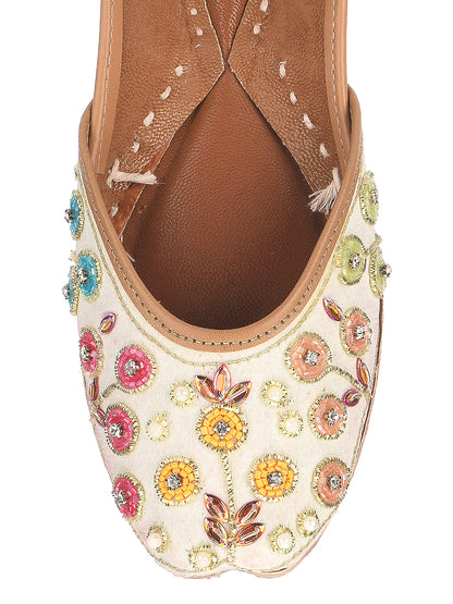 DESI COLOUR Women Off White Embellished Leather Ethnic Mojaris Flats