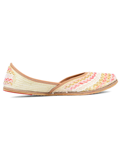 DESI COLOUR Women Gold-Toned Embellished Leather Ethnic Mojaris Flats