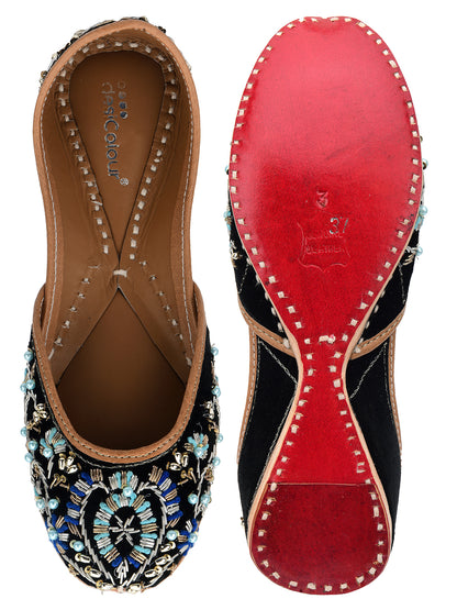 DESI COLOUR Women Black Embellished Ethnic Mojaris Flats