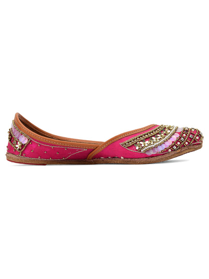 DESI COLOUR Women Pink Embellished Ethnic Mojaris Flats