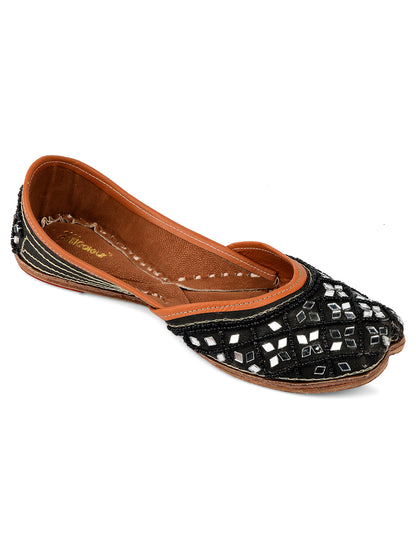 DESI COLOUR Women Black Embellished Ethnic Mojaris Flats