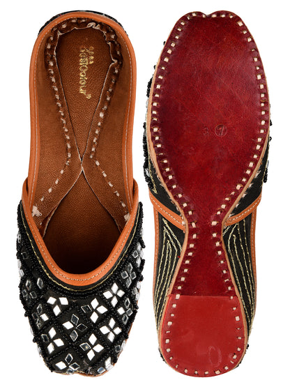 DESI COLOUR Women Black Embellished Ethnic Mojaris Flats