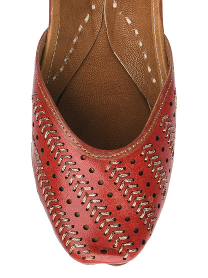 DESI COLOUR Women Tan Ethnic Leather Mojaris Flats