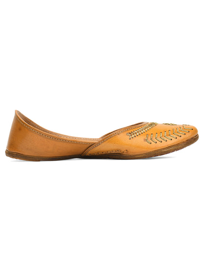 DESI COLOUR Women Tan Ethnic Leather Mojaris Flats