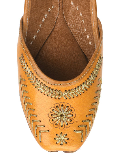 DESI COLOUR Women Brown Textured Leather Ethnic Mojaris Flats