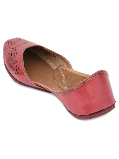 DESI COLOUR Women Red Embellished Ethnic Mojaris with Laser Cuts Flats