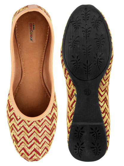 DESI COLOUR Women Maroon Ethnic Mojaris Flats