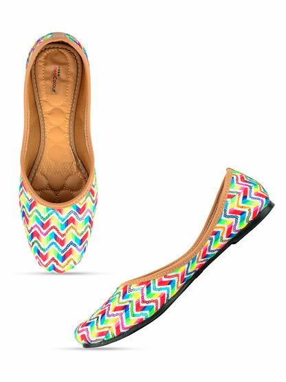 DESI COLOUR Women Multicoloured Printed Ethnic Mojaris With Embroidered Flats