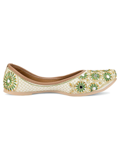 DESI COLOUR Women Green Mirror Work Embellished Ethnic Mojaris Flats