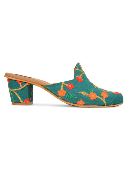 DESI COLOUR Women Teal Embellished Ethnic Block Mules