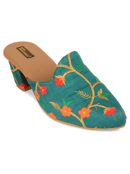 DESI COLOUR Women Teal Embellished Ethnic Block Mules