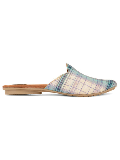 DESI COLOUR Women Blue Colourblocked Leather Ethnic Flats