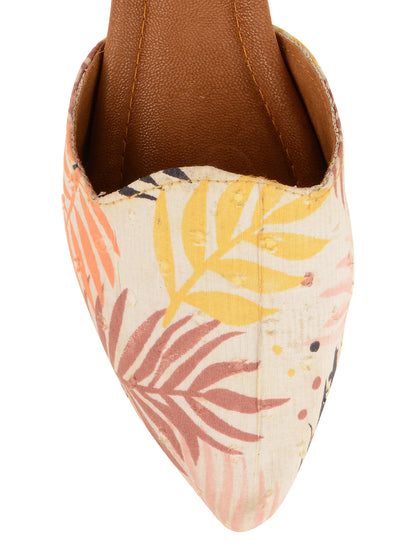 DESI COLOUR Women Off White Printed Leather Ethnic Flats